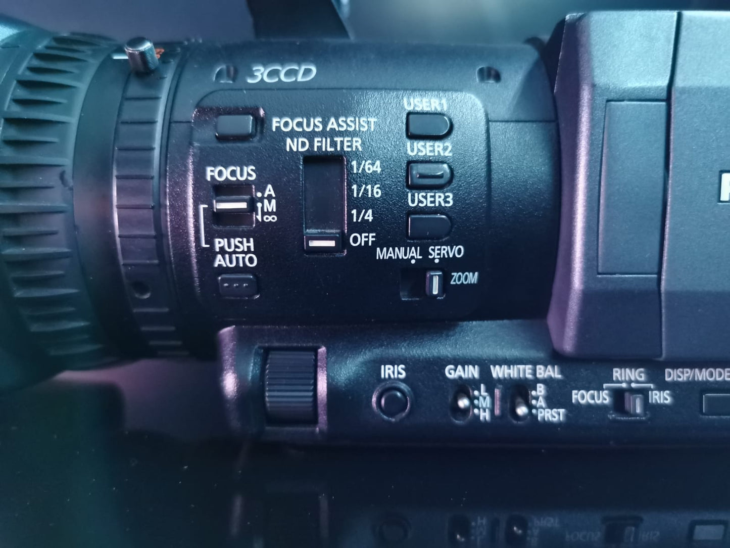 Videocámara Profesional Panasonic AG-HMC150 Descontinuada – Lente Leica Dicomar