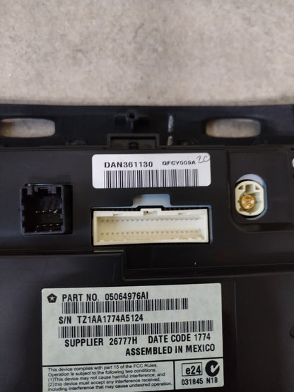 Autoestereo con Moldura Dodge Journey 2014 – Pieza Original Descontinuada